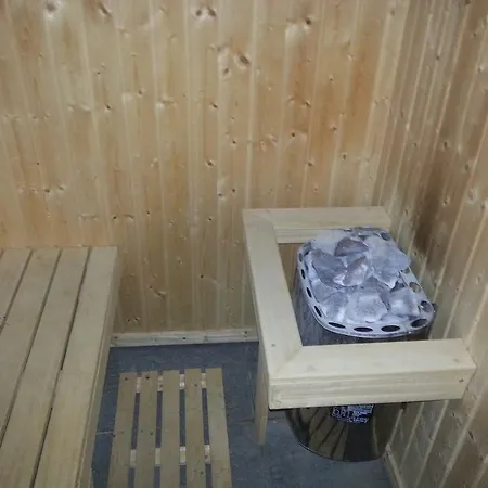 Car ホテル スメデレヴォ