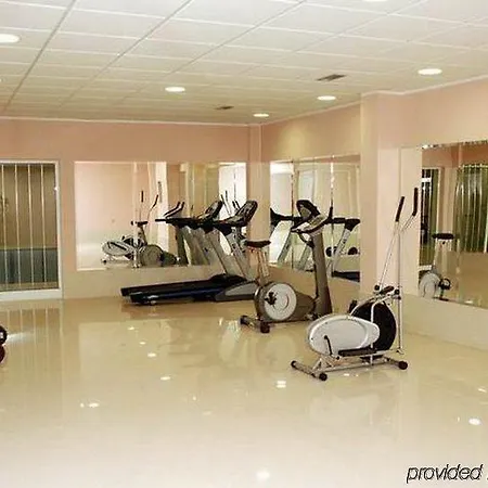 Car ホテル スメデレヴォ