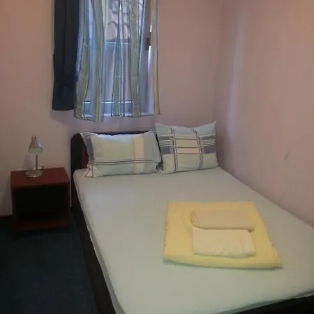 Car スメデレヴォ