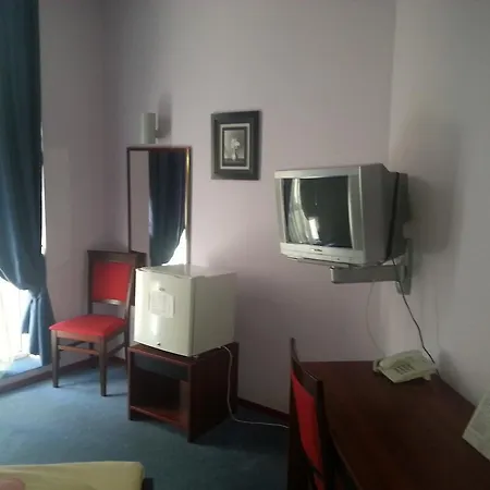 Car スメデレヴォ